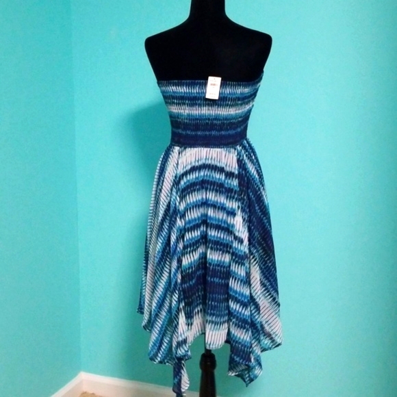 ▪️Hollister Asymmetrical Dress - Picture 4 of 7